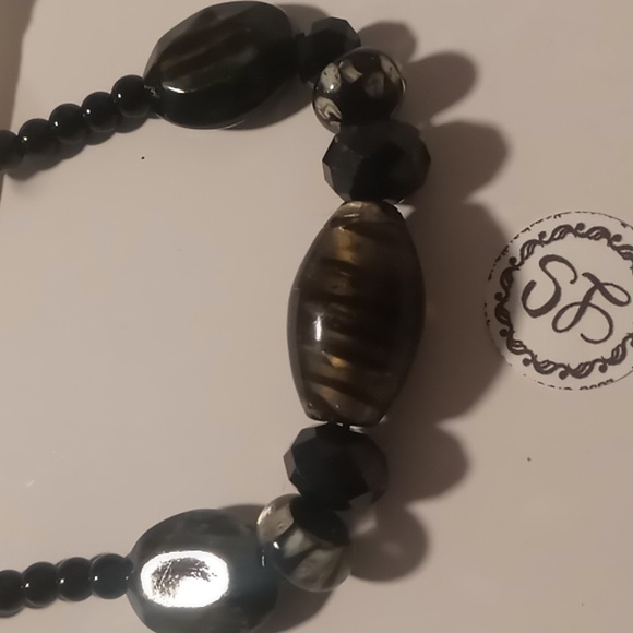 Lusu creations boutique glass beaded necklace 20 inches long . - Picture 5 of 7